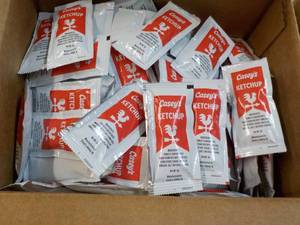 lot 186 image: 2 x 200 ct Ketchup Packets individual servings