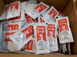 lot 188 image: 2 x 200 ct Ketchup Packets individual servings