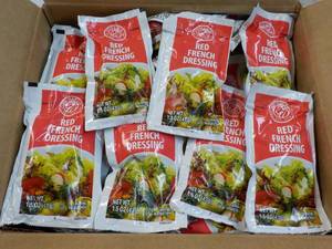 lot 194 image: 5 lb. 10 oz box Red French Dressing - individual single packets