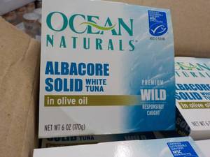 lot 221 image: 12 x 6 oz Cans Ocean Naturals White Tuna