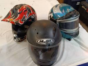 lot 28 image: Sport utility helmets Motocross snowmobiling
