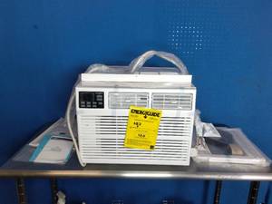 New Whirlpool 10,000 BTU Window Air Conditioner with Dehumidifier