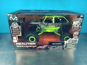 Brand New NKOK 2.4GHz 110 scale RealTree 4x4 Offroad Xtreme Jeep Wrangler Rubicon RC