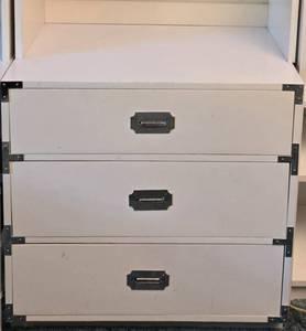 lot 5 image: Vintage CAMPAIGNER Dresser wShelving