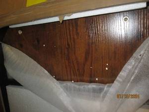 desk with 3 draweres and 2 shelves...
