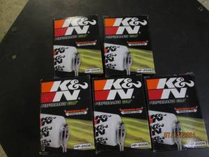 lot of 5 K&N HP_2008 oil filters...