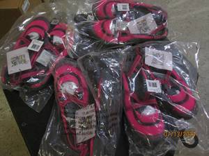 lot of 4 muk luks size 7 womens...