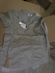case of 20 womens clique xxl button...