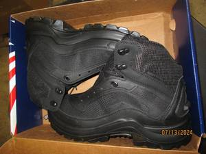 thorogood size 9 m boots...