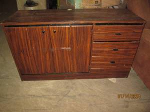 dresser...