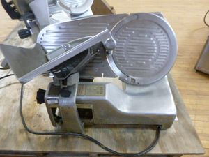 lot 19 image: Hobart Heavy Duty Commercial Slicer