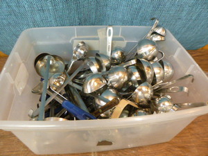 lot 63 image: Assorted Stainless Steel Ladles