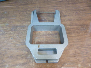 lot 73 image: Manual Lid Crimper