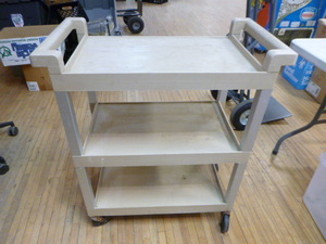 lot 81 image: Rubbermaid 3-Tier Utility Cart