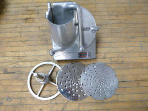 lot 101 image: Hobart 9 Vegetable Slicer Attachment