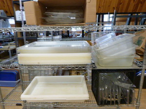 lot 105 image: Plastic Containers and Lids