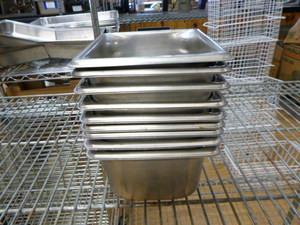 lot 112 image: 9 Steam Table Pans
