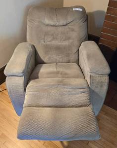 lot 3A image: FLEXSTEEL ELECTRIC RECLINER LARGE BEIGE