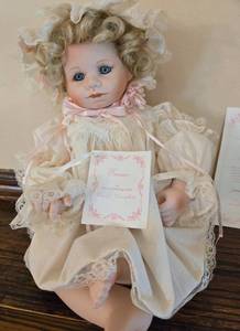 lot 18A image: EMMA by ELAINE CAMPBELL THE HAMILTON COLLECTION