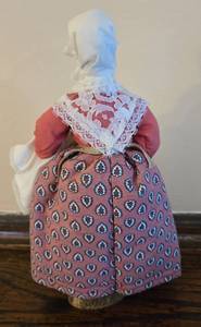 lot 33A image: LIBERTY HOUSE DOLL