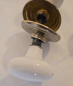 lot 34A image: VINTAGE DOOR KNOBS