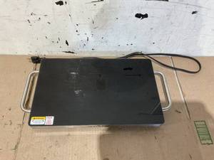 lot 321 image: NutriChef Large Electric Warming Tray -20 x 12