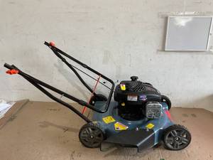 lot 337 image: SENIX 21-Inch Push Lawnmower, 140 cc 4-Cycle Briggs & Stratton Engine