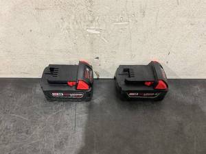 lot 37 image: LOT OF 2 Milwaukee 48-11-1850 M18 Redlithium 5.0Ah Battery