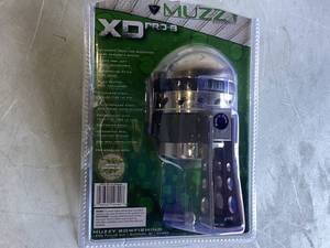 lot 389 image: Muzzy Bowfishing 1069 XD Pro Spin Style Reel with Integrated Reel
