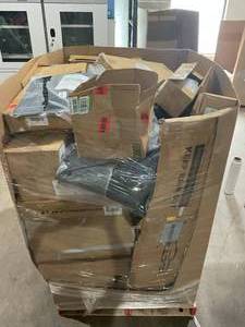 lot 703 image: Wholesale Pallet of Car Parts