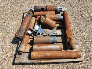 lot 13 image: Pallet of Miscellaneous Rock Drill Parts