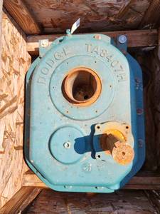 lot 18 image: Dodge Gear Box