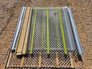 lot 22 image: Stainless Steel Wire Cloth