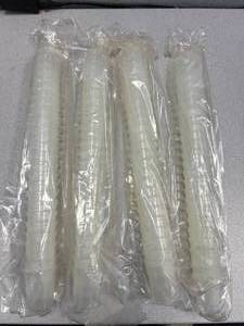 lot 30 image: 100 - 50ml Plastic Beakers Tri-Pour