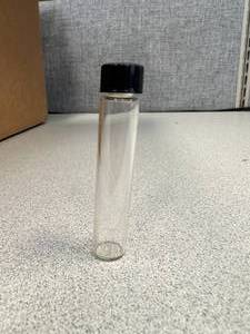 lot 52 image: Approx  300 MERCO Automatic, Machine Made, Screw Cap Vials 1 12 Dram Long Style, 65 x 13mm