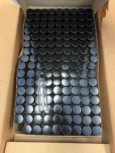 lot 64 image: 144 - 8 Dram 25x95mm Short Style Screw Cap Mercer Glass