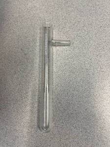 lot 68 image: 15 - Borosilicate Glass Test Tube With Side Arm, 6 Inches, Side Arm 1 Inch