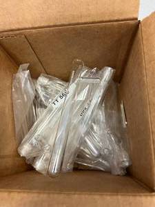 lot 69 image: 15 - Borosilicate Glass Test Tube With Side Arm, 6 Inches, Side Arm 1 Inch