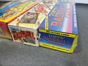 lot 18 image: Topps Baseball Cards Factory Sealed Complete Sets (1989, 1991, 1992) and 1991 Donruss Baseball Factory Sealed Set