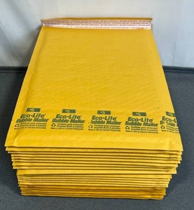 lot 44 image: Lot of 20 New #5 Bubble Mailers (11.5 x 15.5)