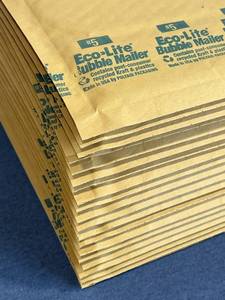 lot 45 image: Lot of 20 New #5 Bubble Mailers (11.5 x 15.5)