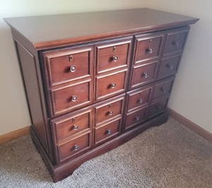 lot 54 image: Gorgeous Mahogany Filing Cabinet