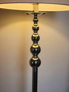 lot 75 image: Lovely Polished Metal Floor Lamp