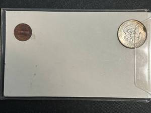 THE INCREDIBLE FACTS BETWEEN ABE LINCOLN AND JFK 2 COIN SET
