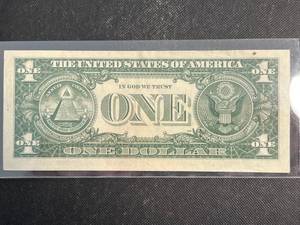 1957A US BLUE SEAL $1 SILVER CERTIFICATE