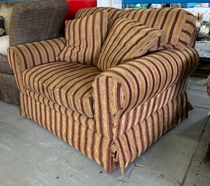 lot 17 image: Oversized Chair  Loveseat by Smith Brothers of Berne