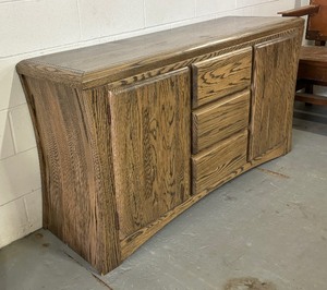 lot 64 image: Oak Sideboard  Cabinet  Credenza