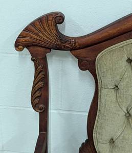 lot 9 image: Elegant Carved Wood Vintage Settee