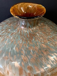 lot 38 image: Pair of Glass Decorative Art Glass Vases