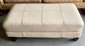 lot 85 image: White Ottoman